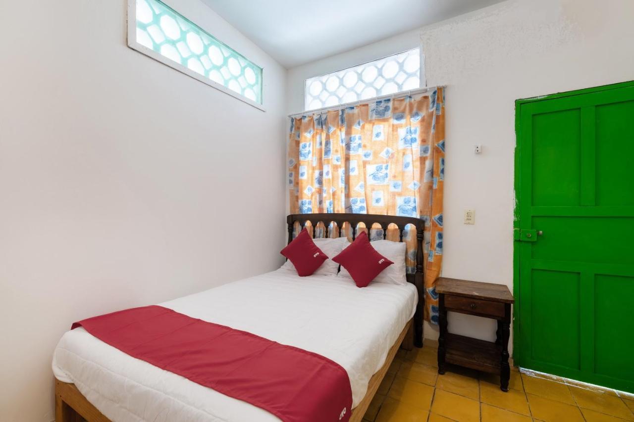 מנסניו Oyo Hotel Las Palmas Cuyutlan מראה חיצוני תמונה