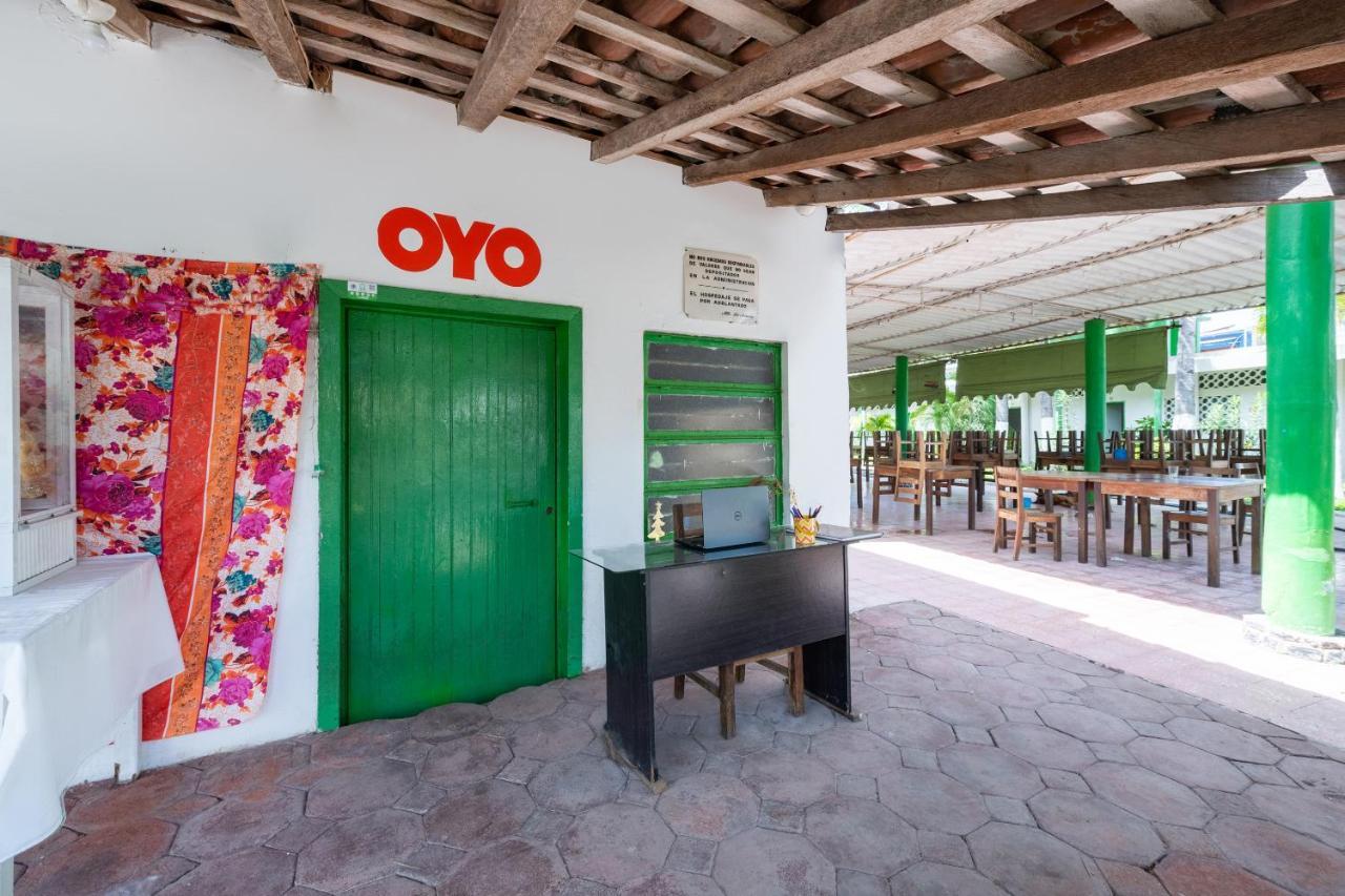 מנסניו Oyo Hotel Las Palmas Cuyutlan מראה חיצוני תמונה